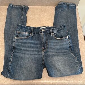 Good American blue denim Jeans Womens size 8, inseam 27”